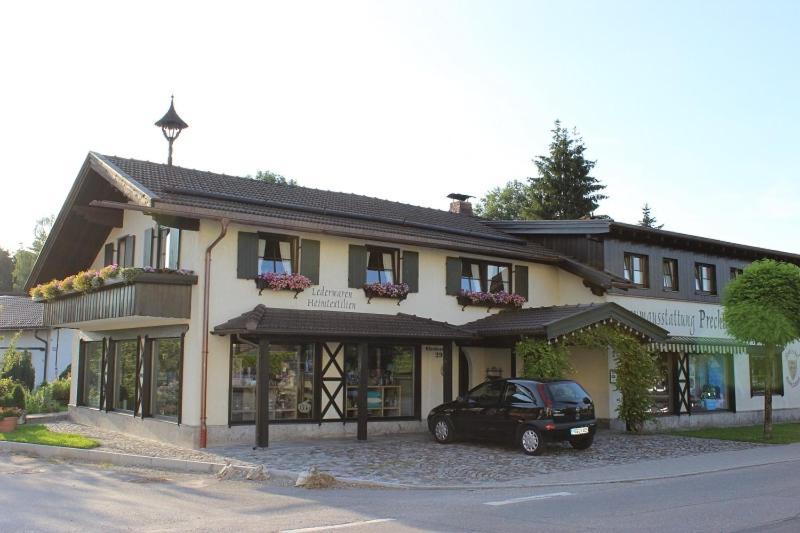 Gaestehaus Sattlerhof Bernau am Chiemsee Exterior foto